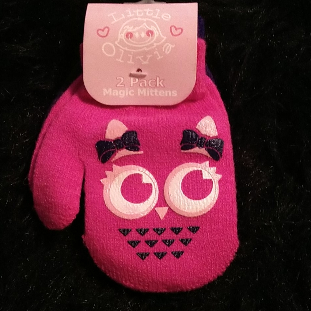 2Pk of Girls Magic Mittens!